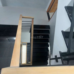 Nhà 1 trệt 2 lầu sân thượng đường số 12 KDC vĩnh lộc
