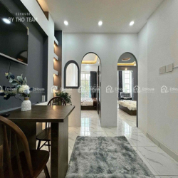 1 BEDROOM - 2 BEDROOM / 60m2 / CAO CẤP / GIÁP ĐẦM SEN / FULL NỘI THẤT