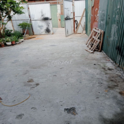 Cho thuê kho xưởng Lĩnh Nam 120M- 8 Triệu-ngõ oto 2,5 tấn