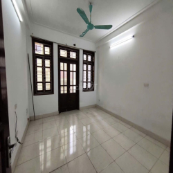 Cho thuê nhà riêng ngõ 84 Võ Thị Sáu - 54m2 - 5 tầng
