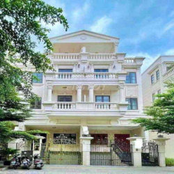 CHO THUÊ NHÀ CITY LAND PARK HILLS GIÁ 42 TRIỆU