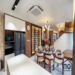 Villa Sân Vườn 800m² View Sông, Hồ Bơi Riêng, 4PN Thủ Đức