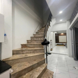 Chính chủ cho thuê nhà Nguyên Căn - ngõ 295 Bạch Mai