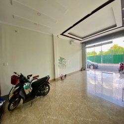 CHO THUÊ NHÀ 3 TẦNG FULL NỘI THẤT KHU ĐÔ THỊ HÀ QUANG 2 GIÁ 24 TRIỆU