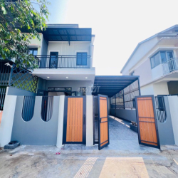 Cho thuê nhà 2 tầng, 3PN, mới 100%, có nội thất tại Oasis, Mỹ Phước