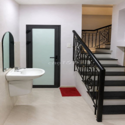 Văn phòng mới giá tốt