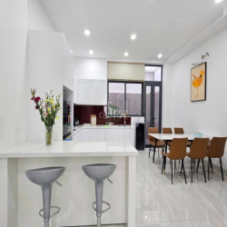 CHO THUÊ NHÀ 3 PHÒNG NGỦ FULL NỘI THẤT KHU ĐÔ THỊ MỸ GIA