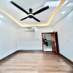 Cho Thuê Nhà Đẹp Mới Xây Gần Tên Lửa