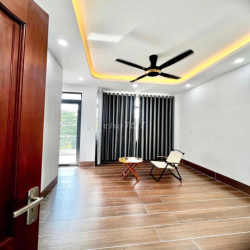 Cho Thuê Nhà Đẹp Mới Xây Gần Tên Lửa