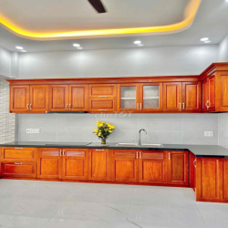 Cho Thuê Nhà Đẹp Mới Xây Gần Tên Lửa