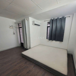 cho thuê nhà đúc lầu hẻm 275/75/ quang trung p10 GV nhà đẹp giá 7tr