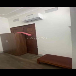 Phòng tầng 4 vệ sinh chung số 37 ngõ 259 phố vọng oto đỗ cửa