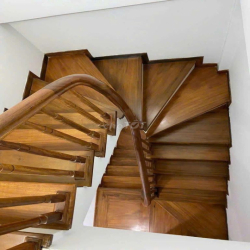 Cho thuê nhà Trương Định Bờ Sông Set 45m2 5 tầng