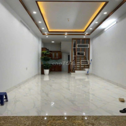 Cho thuê nhà Trương Định Bờ Sông Set 45m2 5 tầng