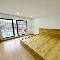 Cho Thuê Nhà Bắc Cầu ngọc thụy long biên 250m 4 tầng 4 ngủ giá 20 triệ