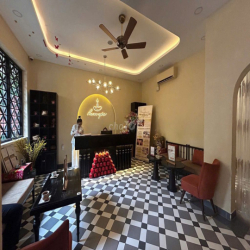 🔥 CHO THUÊ NHÀ MẶT TIỀN ĐẶNG TẤT – TÂN ĐỊNH, QUẬN 1 🔥