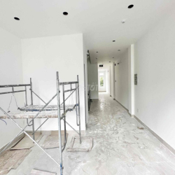 🐳★ Mặt tiền Trần Thị Thỉ ( 5x20m 1 trệt 4 lầu)