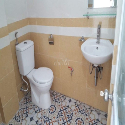 Tây Mỗ- Cho thuê phòng 32m2 khép kín, đủ đồ, điều hòa- nóng lạnh.