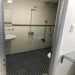 chính chủ cho thuê phòng trọ ngay cầu kênh tẻ giá rẻ