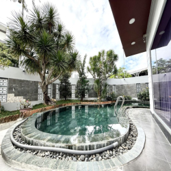 VILLA  CÓ HỒ BƠI KĐT MỸ GIA GIÁ 42 TRIỆU/THÁNG