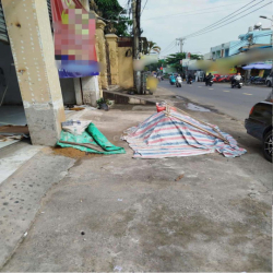 CHO THUÊ NHÀ NGUYÊN CĂN MẶT TIỀN ĐƯỜNG BÌNH LONG