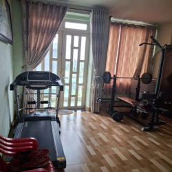 Cho thuê nhà quận Bình Tân hẻm xe hơi 6m, nhà mới, gần trường, chợ, bv