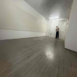 mặt bằng trung tam thủ đức nail/spa/tóc/ siêu thị mini