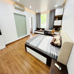 CHO THUÊ  BIỆT THỰ 3 LẦU ST KDC TẤN TRƯỜNG PHÚ THUẬN Q7