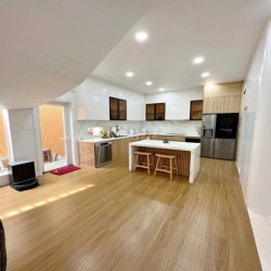 CHO THUÊ  BIỆT THỰ 3 LẦU ST KDC TẤN TRƯỜNG PHÚ THUẬN Q7