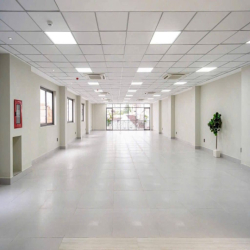 CHO THUÊ BUILDING MẶT TIỀN HỒ XUÂN HƯƠNG, Q3 NGAY NGÃ 4 TRƯƠNG ĐỊNH