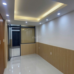 Cho thuê nhà HXH 755/2 Nguyễn Kiệm, P.3, Q.Gò Vấp
