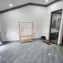 CHO THUÊ NHÀ MỚI 100% – 7PN 8WC – LỮ GIA P9  Vị trí: Hẻm 24 Lữ Gia, Ph