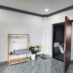 CHO THUÊ NHÀ MỚI 100% – 7PN 8WC – LỮ GIA P9  Vị trí: Hẻm 24 Lữ Gia, Ph