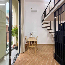 DUPLEX HÀNG HIẾM SIÊU ĐẸP GẦN HOÀNG VĂN THỤ , HOÀNG HOA THÁM