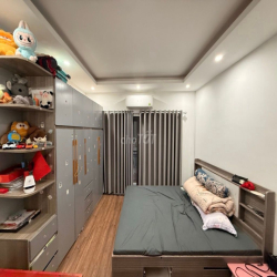 AN DƯƠNG VƯƠNG -TÂY HỒ- NHÀ ĐẸP - FULL NỘI THẤT- DT 35M x 7,5 tỷ