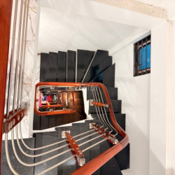 AN DƯƠNG VƯƠNG -TÂY HỒ- NHÀ ĐẸP - FULL NỘI THẤT- DT 35M x 7,5 tỷ