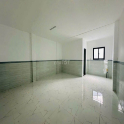 Cho thuê nhà đường lớn khu dân cư hưng phú 1 gần siêu thị go cần thơ
