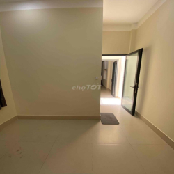 Cho Thuê Nhà Đẹp Góc Mặt Hẻm Xe Hơi Gần Ngay Vạn Kiếp