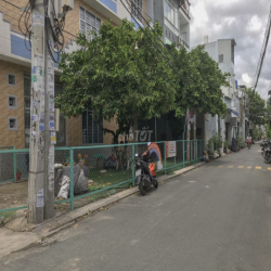Cho Thuê Đất Mặt Tiền Lê Văn Quới