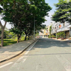 [Cho Thuê] Nhà Bình Phú 30m2 Hẻm xe hơi Nhà mới ở ngay