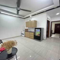 Căn 2PN Ban Công 60m2 P13 BT