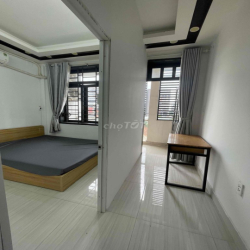 Căn 2PN Ban Công 60m2 P13 BT