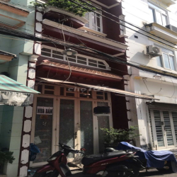 Nhà cho thuê nguyên căn HXH/2 4PN. 3WC. PK. BC. bếp