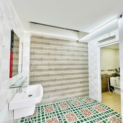 🛑CHO THUÊ NHÀ PHỐ DƯƠNG QUÃNG HÀM🛑4x20m TRỆT LỬNG 3 LẦU 6 PHÒNG 5WC