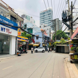 Căn góc 2 mặt tiền Nguyễn Cửu Vân