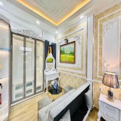 🔰CHO THUÊ VILA MẶT TIỀN ĐƯỜNG BÙI QUANG LÀ P12 GV