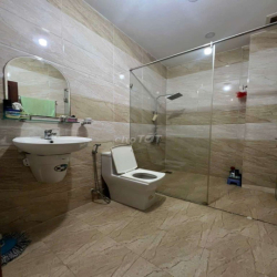 🌳NHÀ THUÊ MTKD TÊN LỬA 5 x20m 4 tầng 5PN KẾ AEON 🏡 🏡 