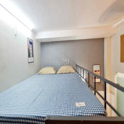 Duplex Thang máy , tầng cao thoáng , Full Tiện ích , view Lanmark