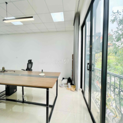 CHO THUÊ VĂN PHÒNG MẶT HỒ HOÀNG CẦU - ĐỐNG ĐA 92M GIÁ CHỈ TỪ 15TRIỆU