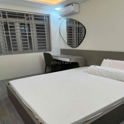 Chính chủ cần cho thuê nhà mặt đất, ngay trung tâm tp, full nội thất